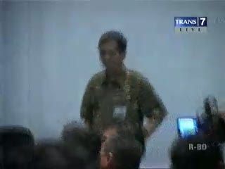 Jokowi Ubah Mental Buruk PNS DKI Jakarta