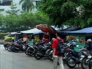 Trotoar, Bukan Lagi untuk Pejalan Kaki
