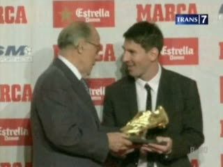 Dedikasi Sepatu Emas Messi untuk Vilanova