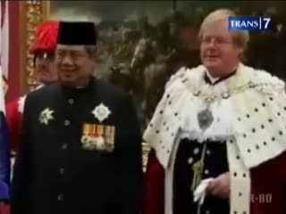 Ratu Elizabeth II Menjamu  Presiden SBY di Istana