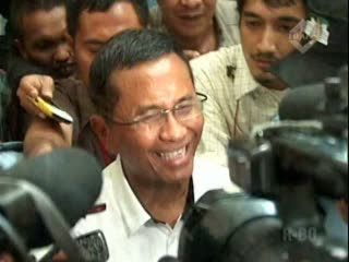 Klarifikasi Dahlan Iskan Soal Dugaan Pemerasan BUMN