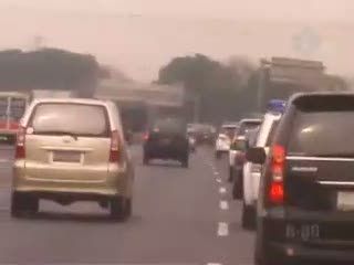 Ke Banten, Jokowi Dikawal Mobil Dishub