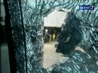 Rusak Angkot, Puluhan Pelajar Diamankan