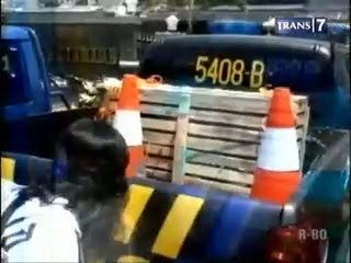 Macan Tutul Masuk Perkampungan Warga