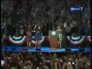 Obama Kembali Berkantor di Gedung Putih