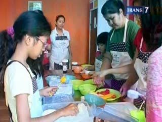 Kelas Memasak, Ajak Anak Jajan Sehat