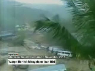 Banjir Bandang Terekam Kamera Warga