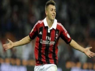 Harapan Milan di Pundak El Shaarawy