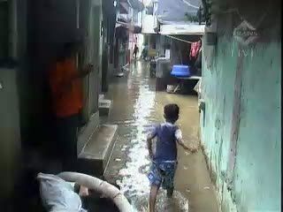 Disedot Pompa, Banjir Pleburan Surut