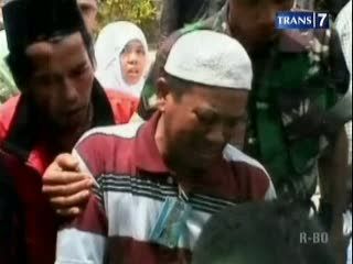 Sambut Jamaah Haji, Keluarga Menangis dan Pingsan