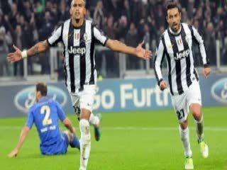 Juventus Gunduli Chelsea