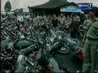 Ratusan Kepala Desa Tuntut Motor Dinas Baru