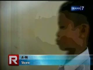 Dipicu Dendam, Siswa Serang Guru