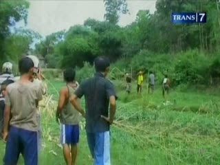 Wanita Tewas di Sungai Terlilit Kangkung