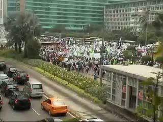 Buruh Menentang Pengesahan BPJS