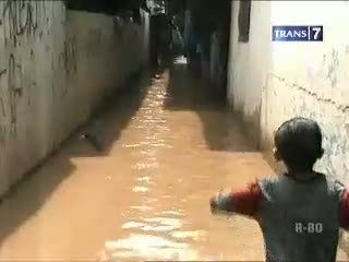 Waspadai Cuaca Ekstrim Hingga Akhir November