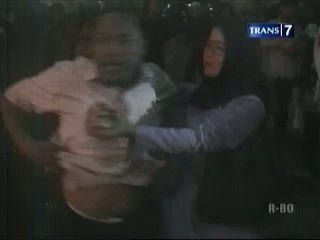 Anaknya Ditahan, Orangtua Siswa Demo