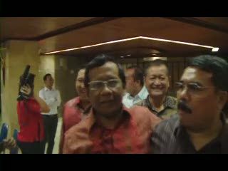 Mahfud MD Kalahkan Dahlan Iskan Dalam Survey Capres 2014