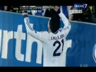 Madrid Pesta Gol, Malaga Tertahan
