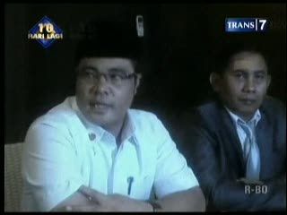 Tuntutan Mundur Meluas, Aceng Minta Maaf