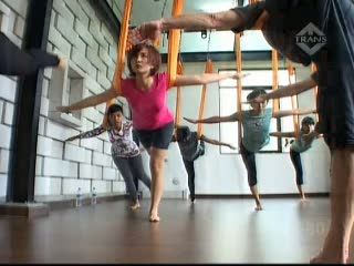 Yoga Anti-Gravitasi, Metode Baru Yoga