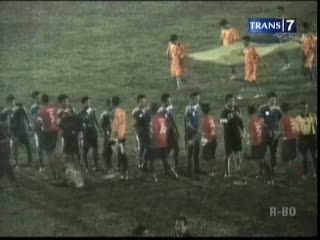 Gresik United Taklukkan Persepam