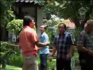 Andi Mallarangeng Habiskan Waktu di Kediaman Pribadi