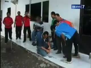 Heboh, 2 Ekor Ular Berkaki 4 Masuk Pemukiman