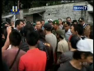 Rebutan Trayek, Sopir Angkot saling Serang