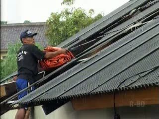 Belasan Rumah Diterjang Putting Beliung 