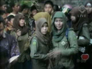 Siswi SMP Tewas Gantung Diri 