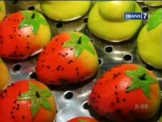 Bakpao Buah dan Karakter Kartun