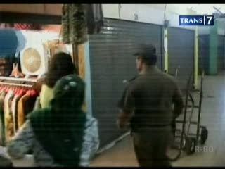 Dirazia, PNS Bolos Panik dan Berlarian