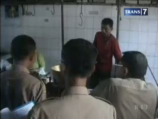 Razia Temukan Makanan Berjamur