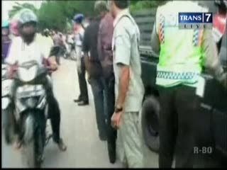 Terjebak Macet, Jambret Gagal Kabur