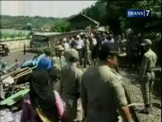 Eksekusi Warung Remang-remang Ricuh