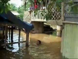 Ratusan Rumah Terendam Hingga 3 Meter