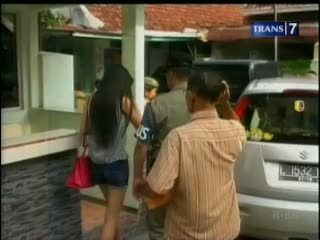 Kepergok Bugil, Belasan Pasangan Mesum Diamankan