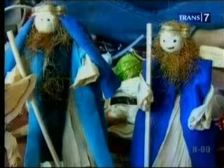 Unik, Boneka Natal dari Kulit Jagung