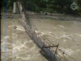 Jembatan Putus, Warga 5 Desa Tidak Bisa Beraktivitas