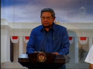 Presiden Tunjuk Roy Suryo Sebagai Menpora