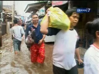 Banjir Kembali Rendam Kampung Melayu
