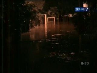 Rumah di Kawasan Pejaten Timur Masih Terendam