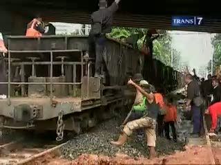 Pasca Banjir, Infrastruktur Rusak Parah