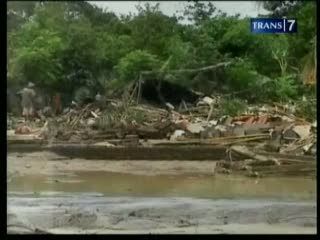 Puluhan Rumah Ambruk, Warga Harapkan Bantuan