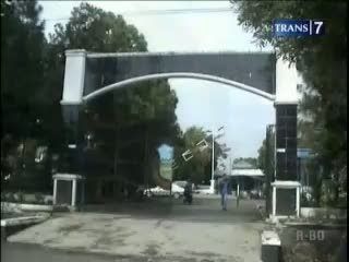 Aceng Absen, Dokumen dan Pekerjaan Menumpuk