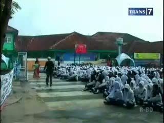 Pemakzulan Aceng Menuai Reaksi