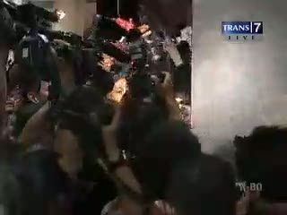 Raffi dan Wanda Hamidah Tersangka?