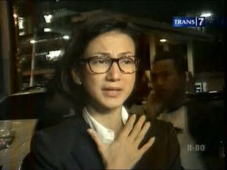 Wanda Hamidah Dibebaskan BNN