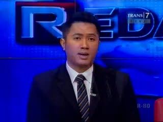 Masuk Rumah Warga, Ular Ditangkap